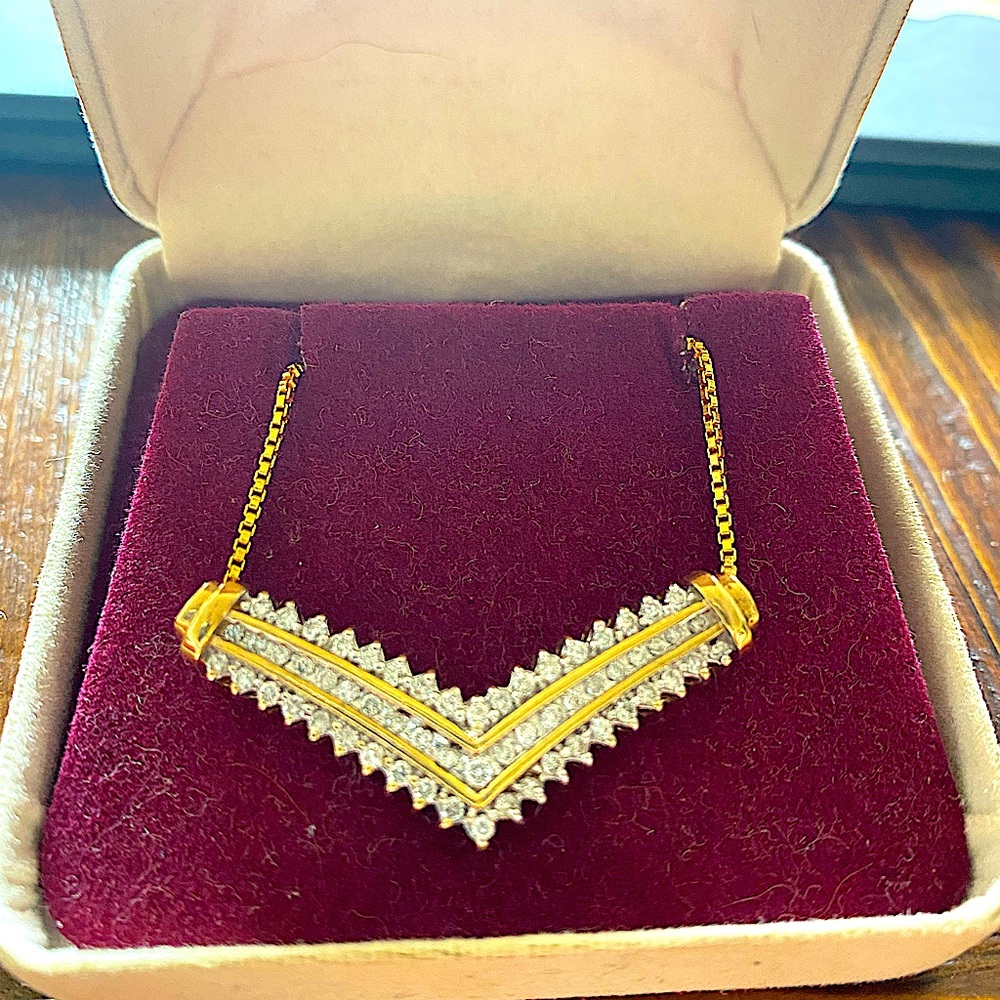 Diamond Chevron Necklace 18k Gold Chain